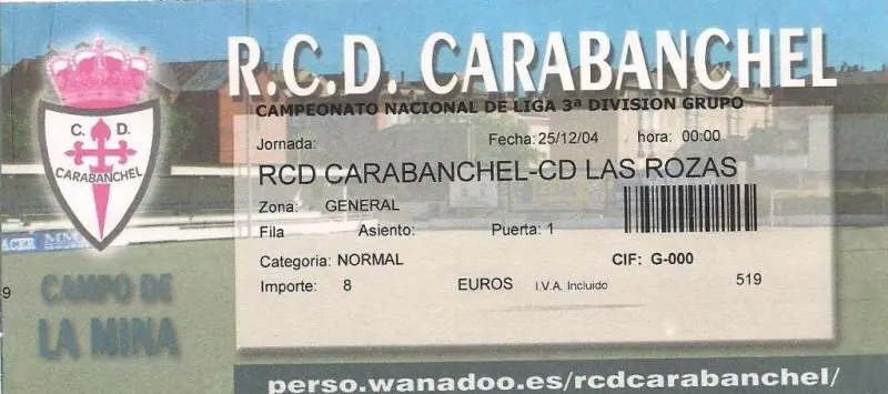 Entrada antigua de un partido del Carabanchel